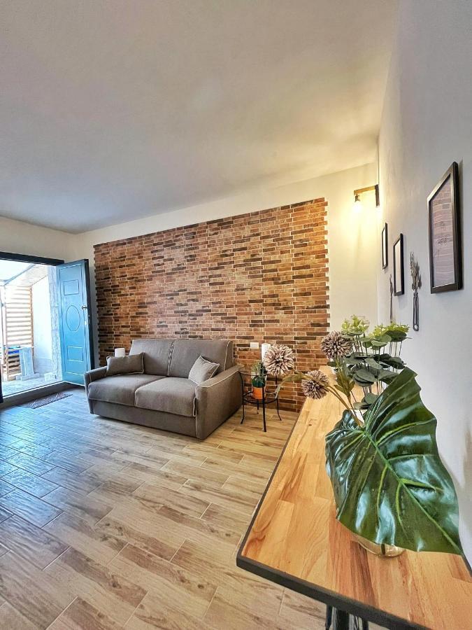 Ingrosso House Mini Loft Lecce Apartamento Exterior foto