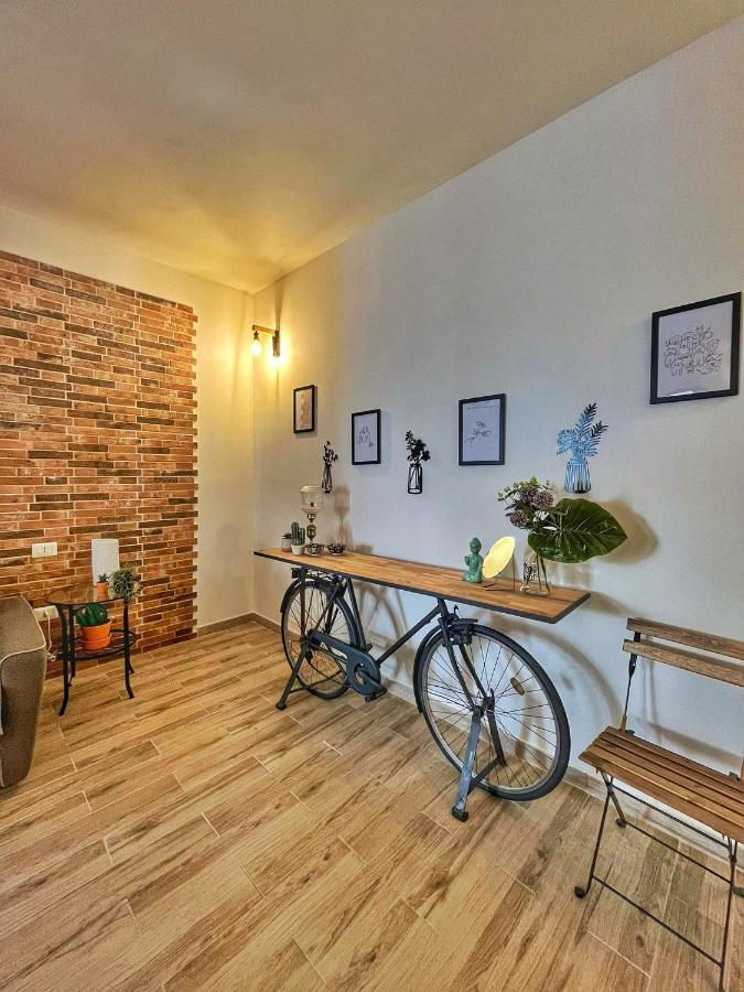 Ingrosso House Mini Loft Lecce Apartamento Exterior foto