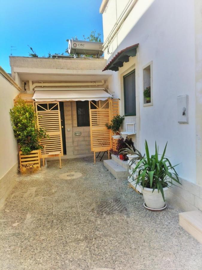 Ingrosso House Mini Loft Lecce Apartamento Exterior foto